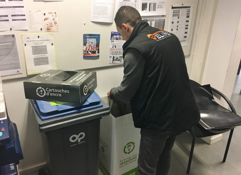 Recycler au bureau peut créer de l’emploi ! 4