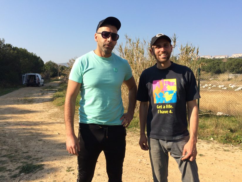 Des bateaux en fin de vie transformés en hébergement à terre 13