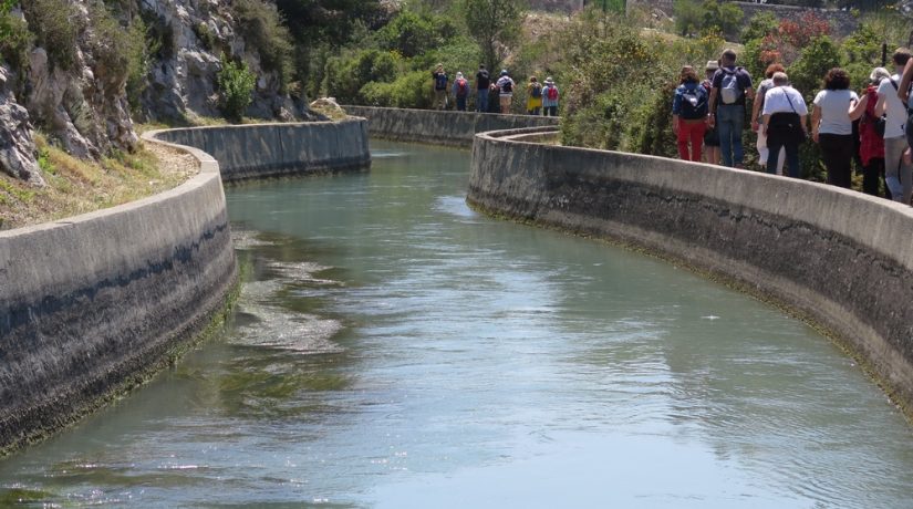 Agnès Maillard et Louis Duffet, guides bénévoles de leur quartier du nord de Marseille 2