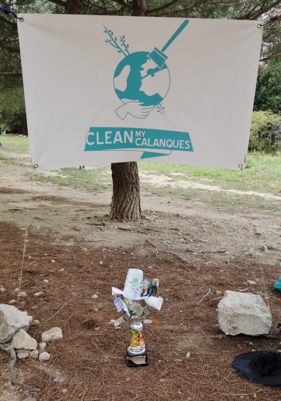 Ramasser les détritus, un acte citoyen 2