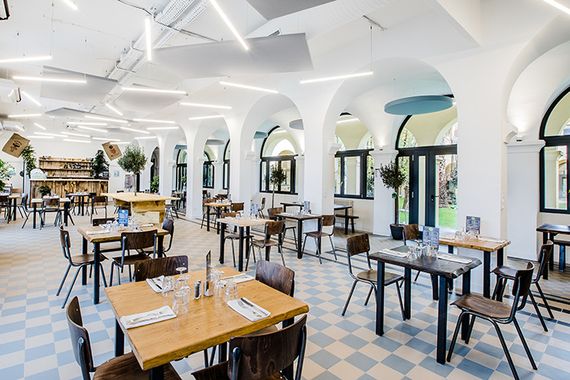 Au Cloître, la foi dans le social 7