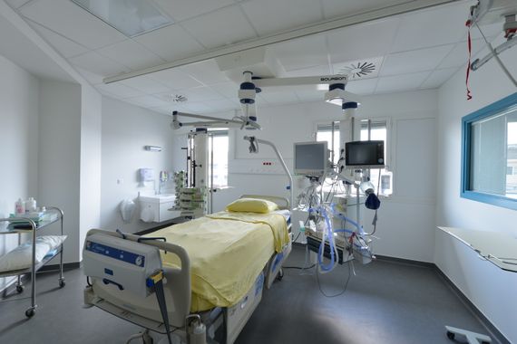 De hautes digues pour contenir la vague de coronavirus 2