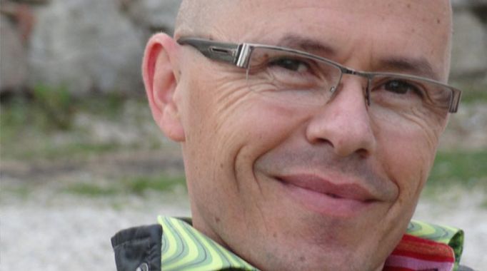 Pour inculquer l'éducation morale et civique... 1