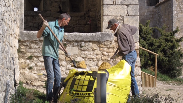 La forteresse d’Oppède-le-Vieux sous la bonne garde d’amoureux du patrimoine 3
