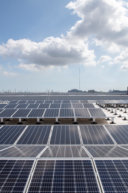 panneaux-solaire-port-marseille