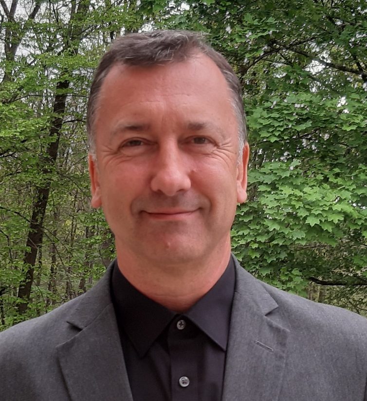 Haro sur le bitume dans les établissements scolaires de la région