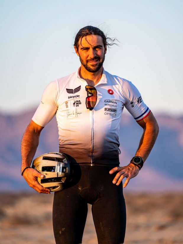 Stéven Le Hyaric, un VTT pour alerter 2