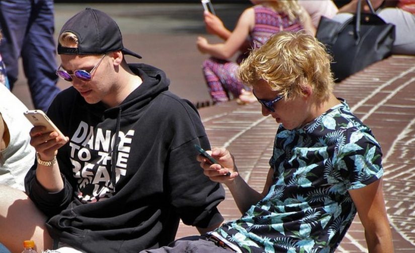 addiction-ecran-smartphone