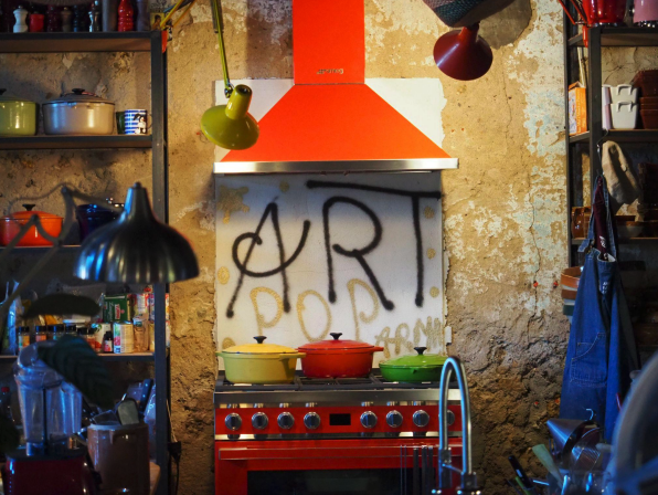 Cook in potes transforme les cadres d'entreprises en œuvres d'art 1