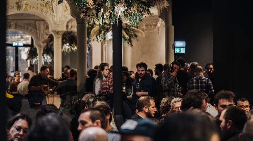 Fortunés et démunis à la même table gastronomique 1