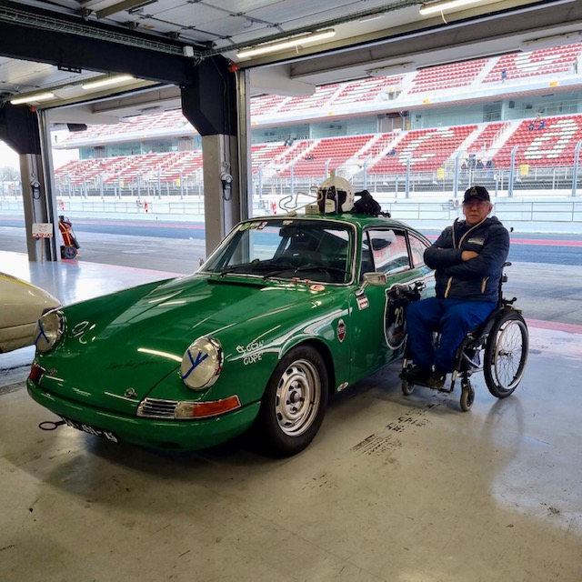 33 grands prix historiques. 32 victoires contre des pilotes valides. 2