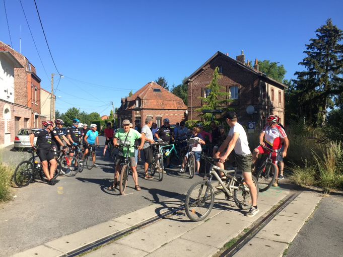 Des pique-niques pour une voie cyclable 3