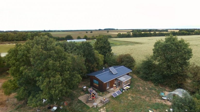 Un habitat en paille en Bretagne 1