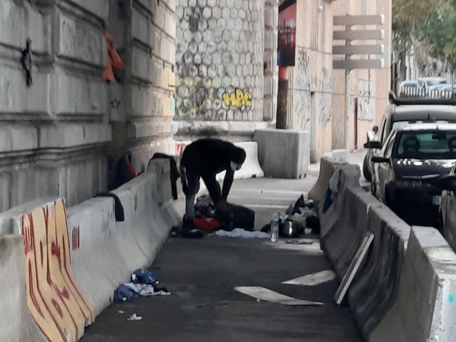 Migrants : des associations et bénévoles ressources