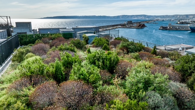 Les Terrasses du Port, centre commercial très vert(ueux) 2