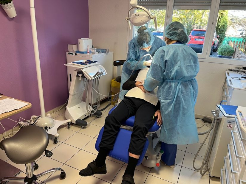 Handident, le cabinet nomade et solidaire 1