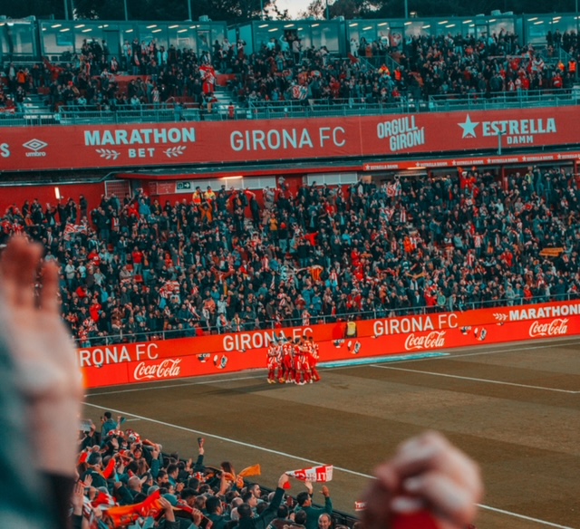 Grâce aux bâches publicitaires et liners de piscine, l’affaire est dans le sac 1