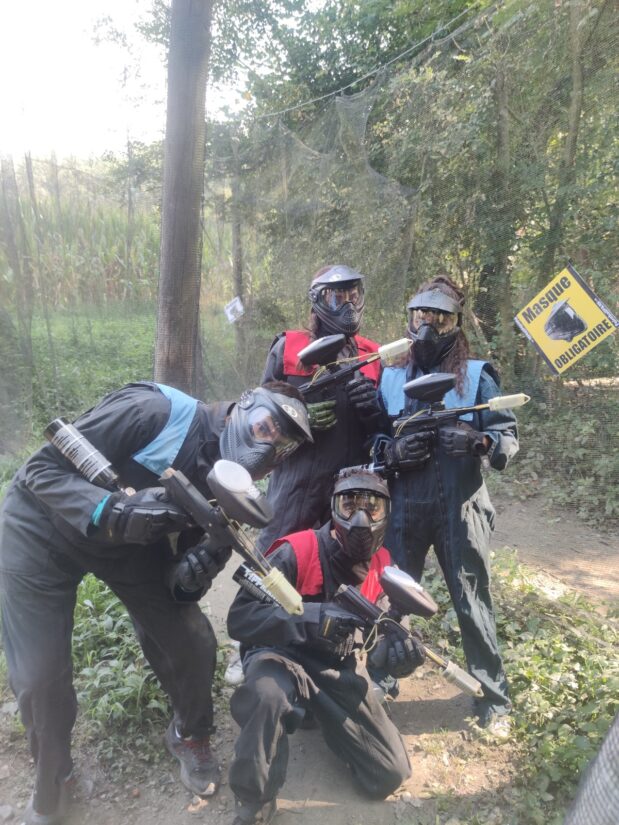 Le Centre Loisirs Jeunesse de Grenoble recrée du lien entre jeunes de quartier et policier 4