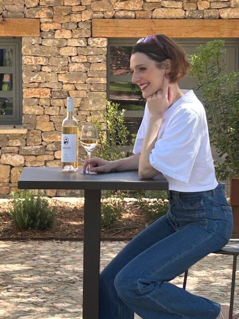 Quelques gouttes de solidarité dans un océan de vins 2