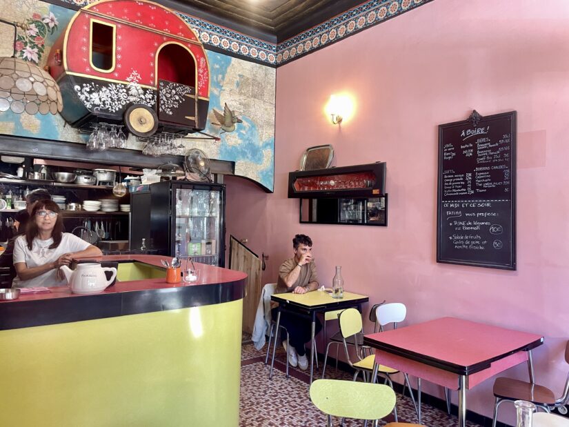 Pour le sauver, des clients achètent leur restaurant 4