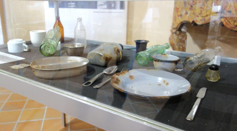 objet-fouille-camp-americain-miramas