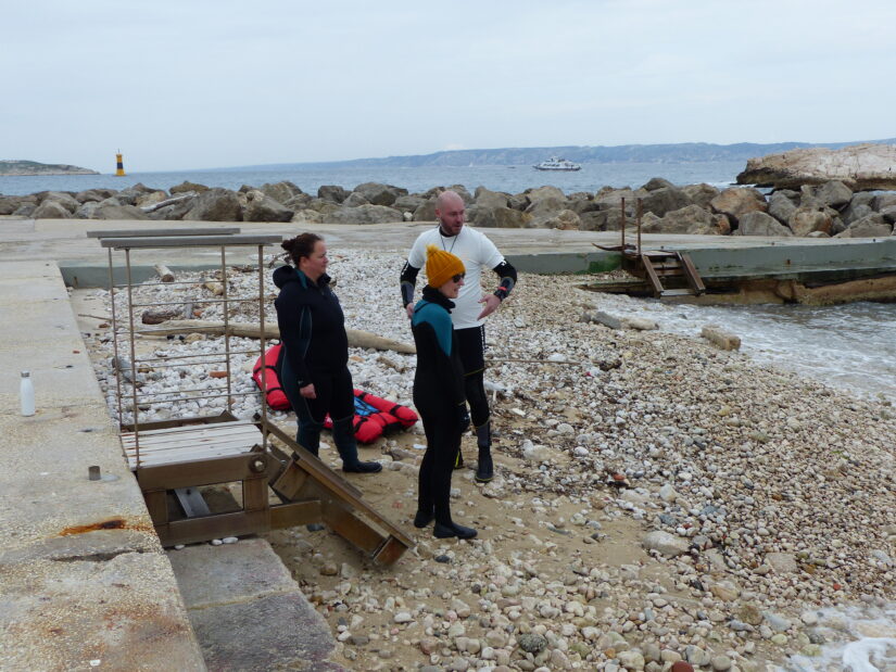 Guillemette et Michèle vont se jeter à l'eau avec Aurélien Guillois