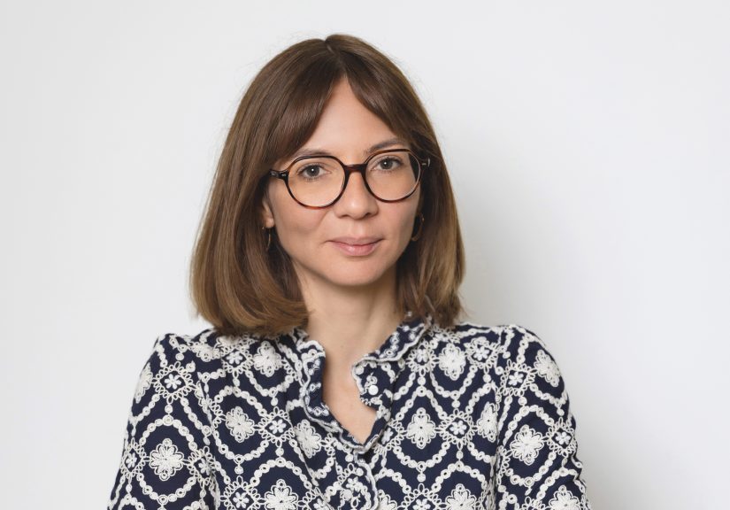 Présidente de Solimut Mutuelle de France, Lisa Ribeaud a suivi la mise en place en mai 2025 du droit à treize jours de congés rémunérés dans l’année, en cas de douleurs menstruelles incapacitantes.
