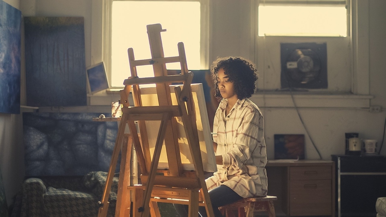Les études d’art à portée des étudiants sourds